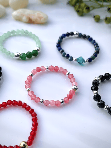 Anillos creados con piedras naturales mini facetadas