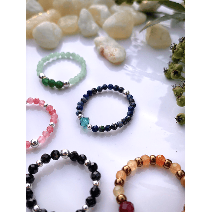 Anillos creados con piedras naturales mini facetadas 6