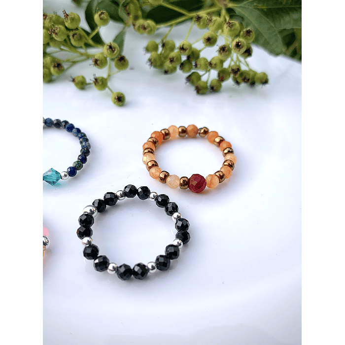 Anillos creados con piedras naturales mini facetadas 4