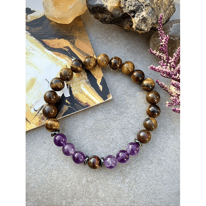 Pulsera unisex creada con piedras de Ojo de Tigre, Amatistas, Hematitas y Ojo de buey 1