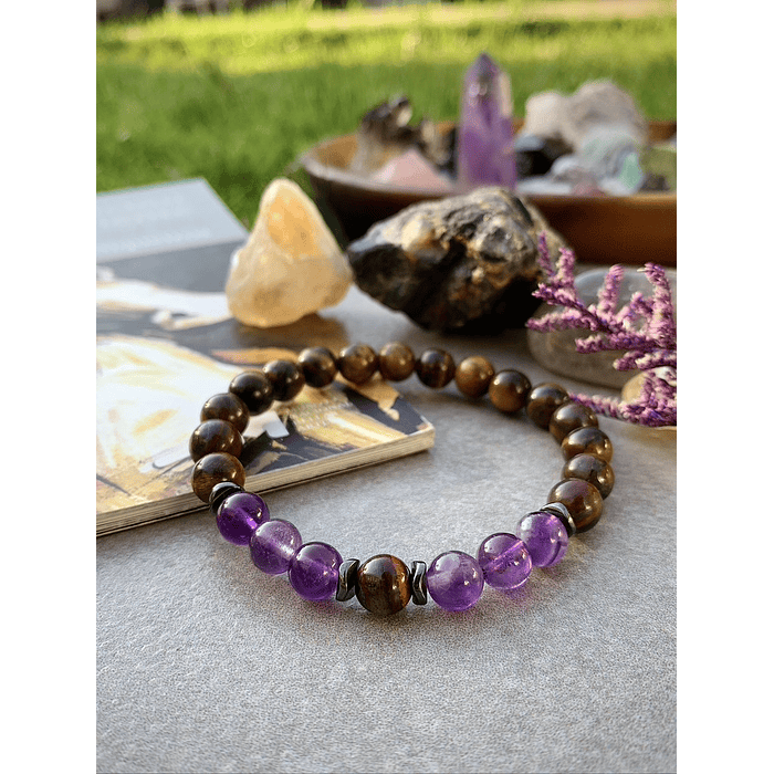 Pulsera unisex creada con piedras de Ojo de Tigre, Amatistas, Hematitas y Ojo de buey 3
