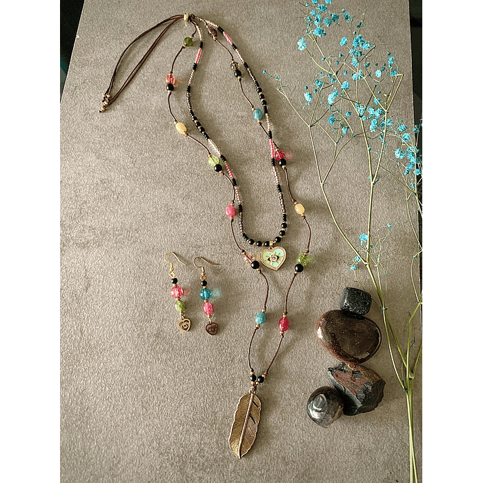 Conjunto de collar doble y aros, creado con Jade en variados colores y Ónix negro mate 1