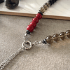 Collar femenino creado con Jade rojo, Ónix negro mate, Cuarzo ahumado, anillos de Hematita y acero 4