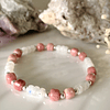 Pulsera femenina creada con Rodocrosita en corte cúbico y Piedra Luna en corte rondel 2
