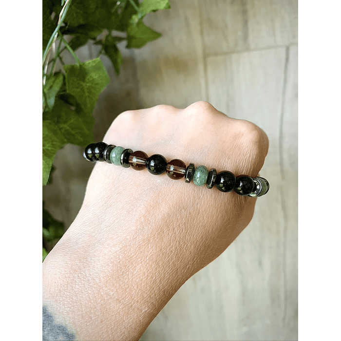 Pulsera masculina creada con Turmalina negra, Cuarzo ahumado, Jade verde y anillos de Hematita 3