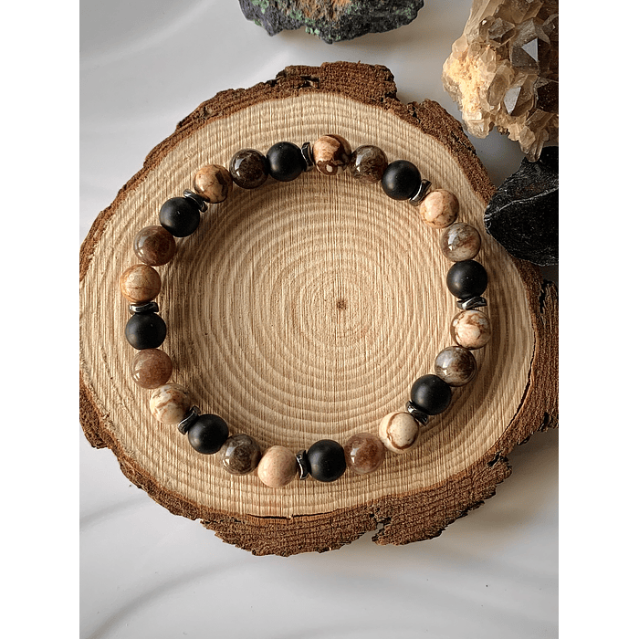 Pulsera masculina creada con Jaspe Cebra, Jade café, Ónix negro mate y anillos de Hematitas 1