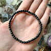 Pulsera masculina con Ónix negro mate, Turmalinas negras y Hematitas 1