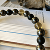 Pulsera masculina creada con Hematitas, Cuarzo Ahumado y Ónix negro mate 3