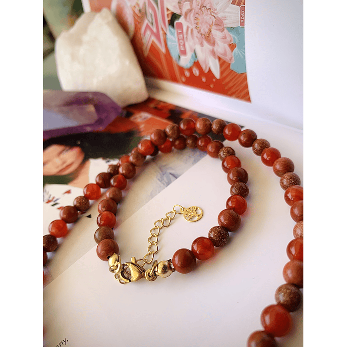 Choker femenino creado con Cornalinas, Jaspe cebra rosa rojo y Piedra de sol 3