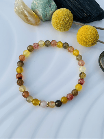 Pulsera con Ágata vena de dragón, amarilla y rosa, con una Kunzita en el centro y s