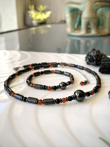 Conjunto femenino de choker y pulsera, con Hematitas, Ónix negro mate y Cornalinas
