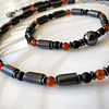 Conjunto femenino de choker y pulsera, con Hematitas, Ónix negro mate y Cornalinas 3