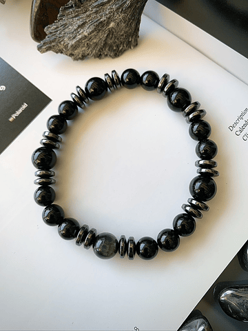 Pulsera masculina con Turmalinas, Ónix negro, Hematitas y Ojo de halcón.