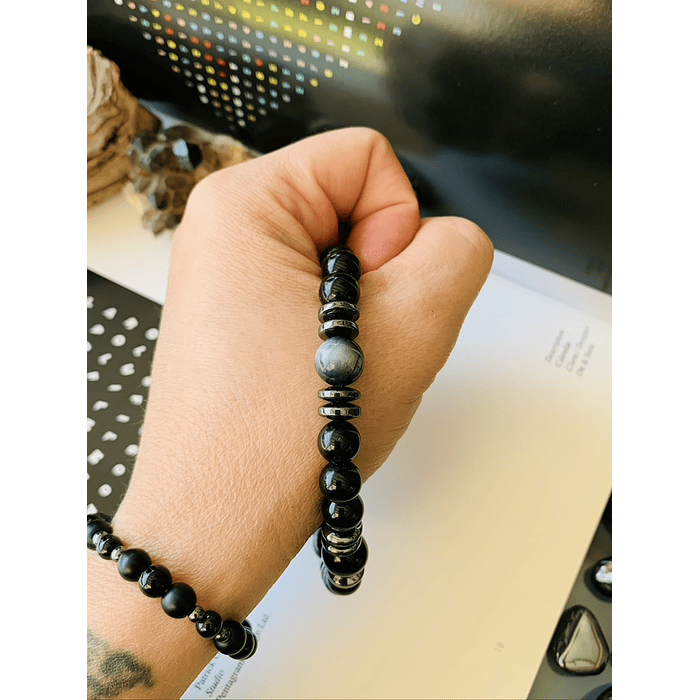 Pulsera masculina con Turmalinas, Ónix negro, Hematitas y Ojo de halcón. 3
