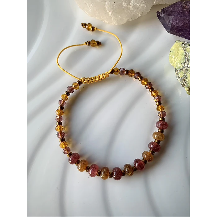 Pulsera femenina ajustable creada con cristales chatos de jade en tonos rosas y amarillos 1