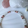 Pulsera femenina creada con Selenitas y Ágatas en tono rosa pastel 4