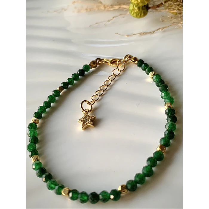 Pulsera femenina creada con Aventurinas verdes facetadas 3
