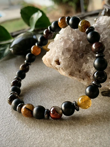 Pulsera masculina con Ónix negro mate,Ojo de tigre, Ojo de buey, Ágata vena de dragón y Hematitass