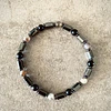 Pulsera masculina de Ónix negro mate, Ágata de la India en tonos grises y Hematitas en formas hexagonales y chatas 1