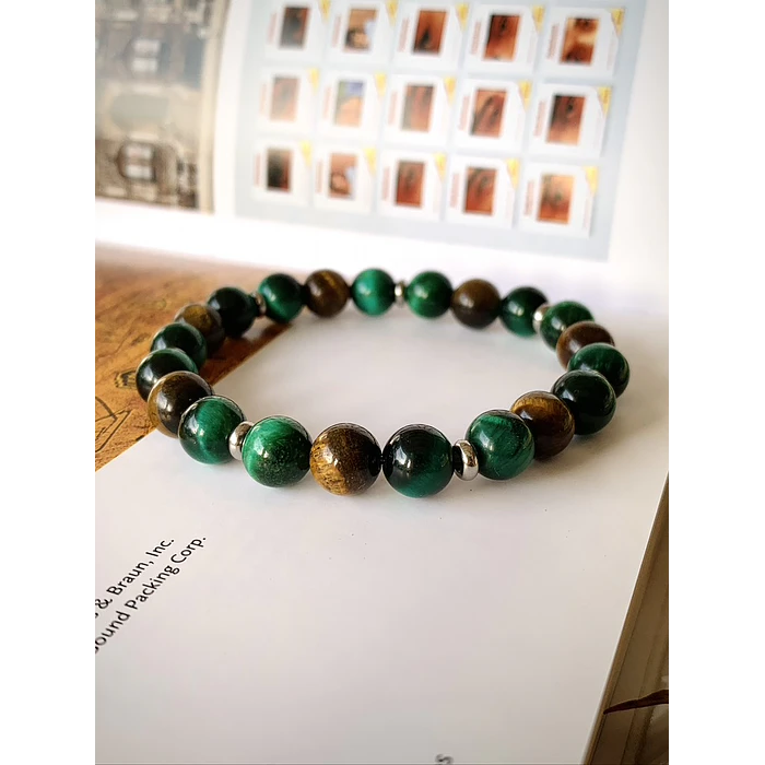 Pulsera unisex creada con piedras de Ojo de tigre y Ojo de gato verde 1