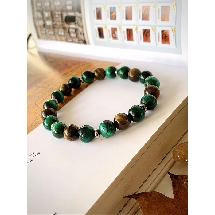 Pulsera unisex creada con piedras de Ojo de tigre y Ojo de gato verde 2
