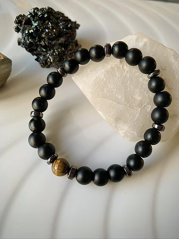 Pulsera masculina con Ónix negro mate, Ojo de tigre y acero