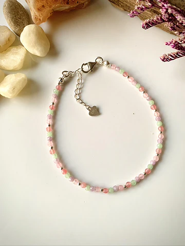 Pulsera femenina creada con Jade verde, Cuarzo Rosado, Amatista y Turmalina rosa