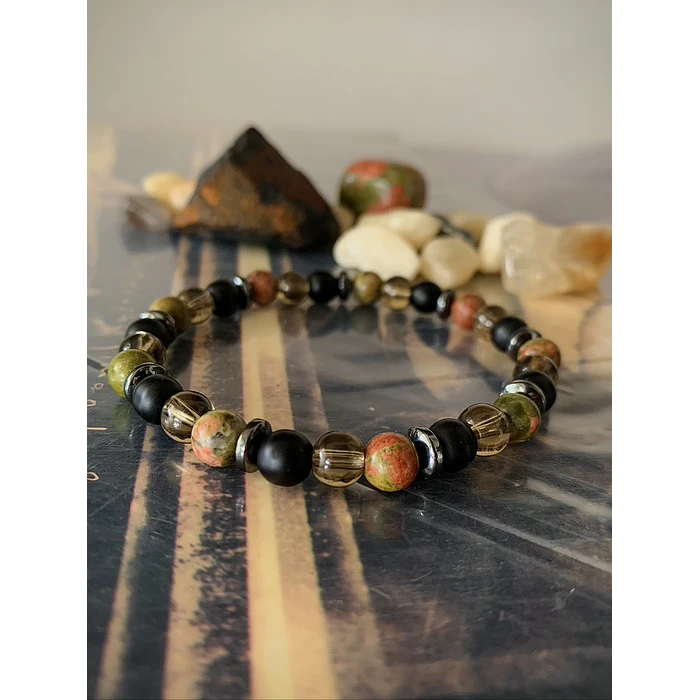 Pulsera unisex creada con Unakita, Ónix negro mate, Cuarzo Ahumado y Hematita. 1