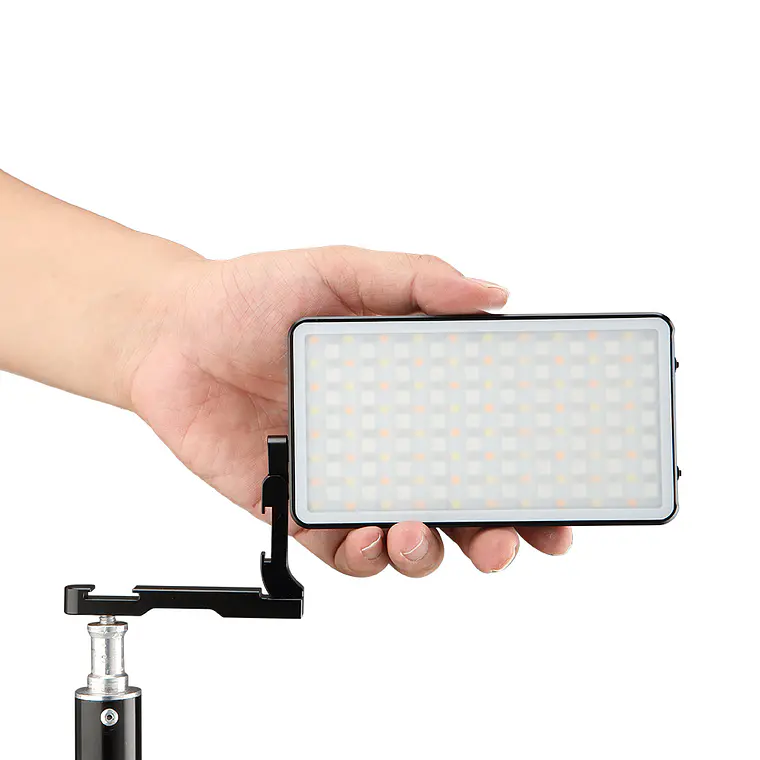Luz Led Portatil Visico KD-2RX - Bicolor a Bateria 9