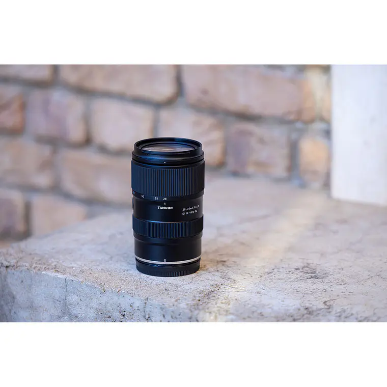 Lente Tamron 28-75 mm f/2-2.8 Di III VXD G2 para Nikon Z 5