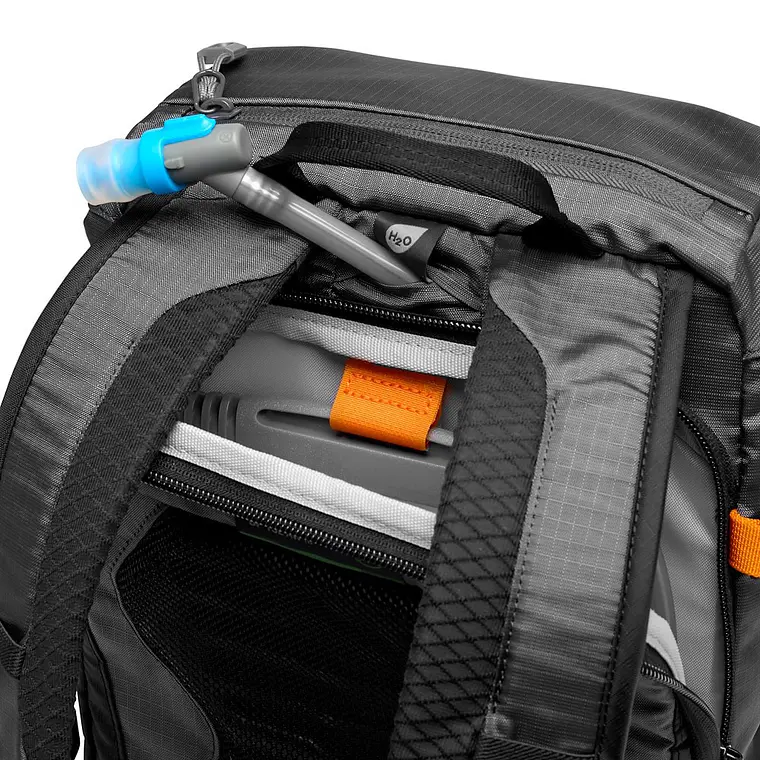 Mochila para cámara Lowepro PhotoSport Outdoor BP 15L AW III Gris/Negro 12