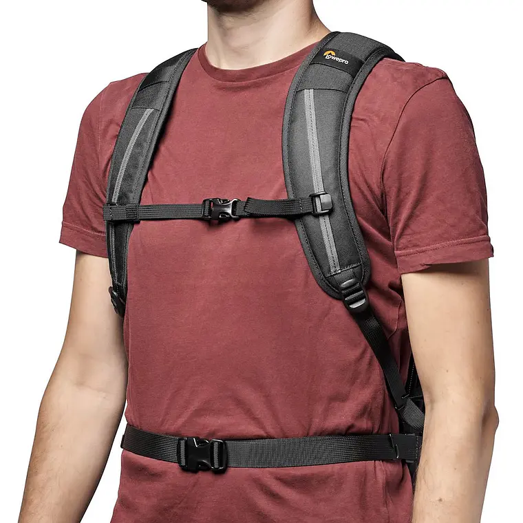 Mochila para cámara Lowepro Flipside BP 300 AW III (Negro) 12