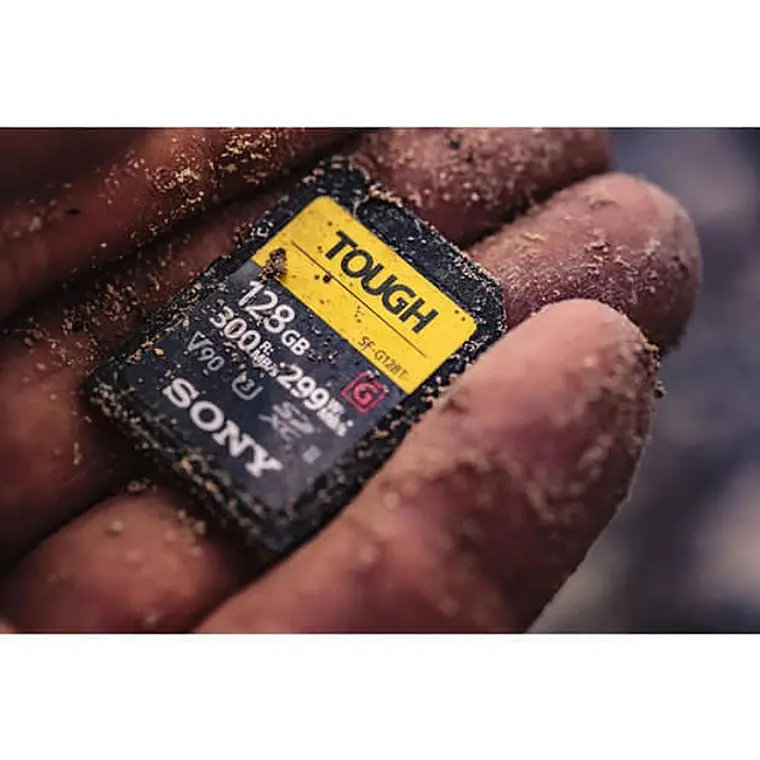 Memoria SD Sony 64GB serie SF-G Tough 2