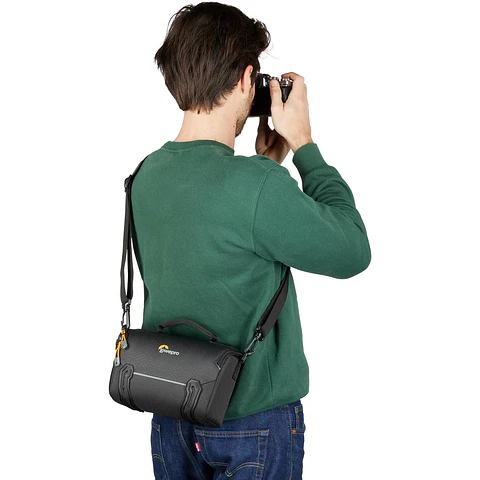 Bolso de hombro para cámara Lowepro Adventura SH 160 III