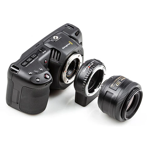 Adaptador Viltrox NF-M1 AF Nikon F para Micro 4/3