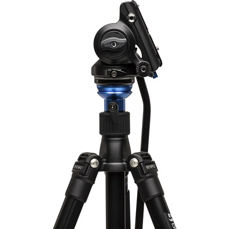 Trípode Benro A2883F con cabezal de vídeo fluido S4Pro 12