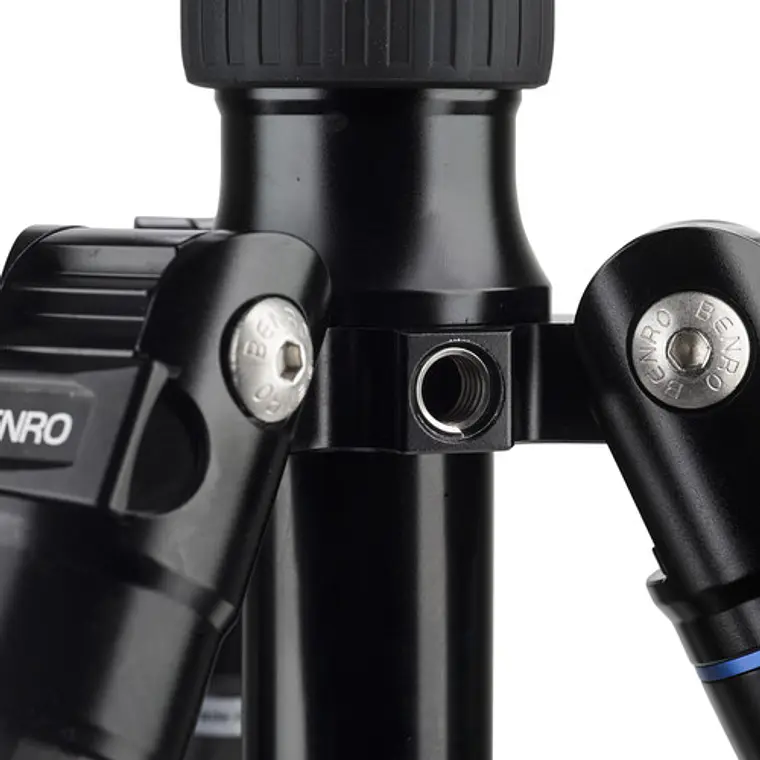 Trípode Benro A3883 con Cabezal de vídeo fluido S6Pro 18