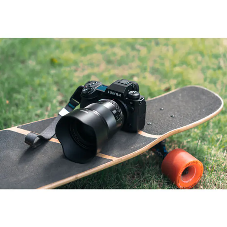Lente Viltrox 75mm f/1.2 AF con Montura Fujifilm X 14
