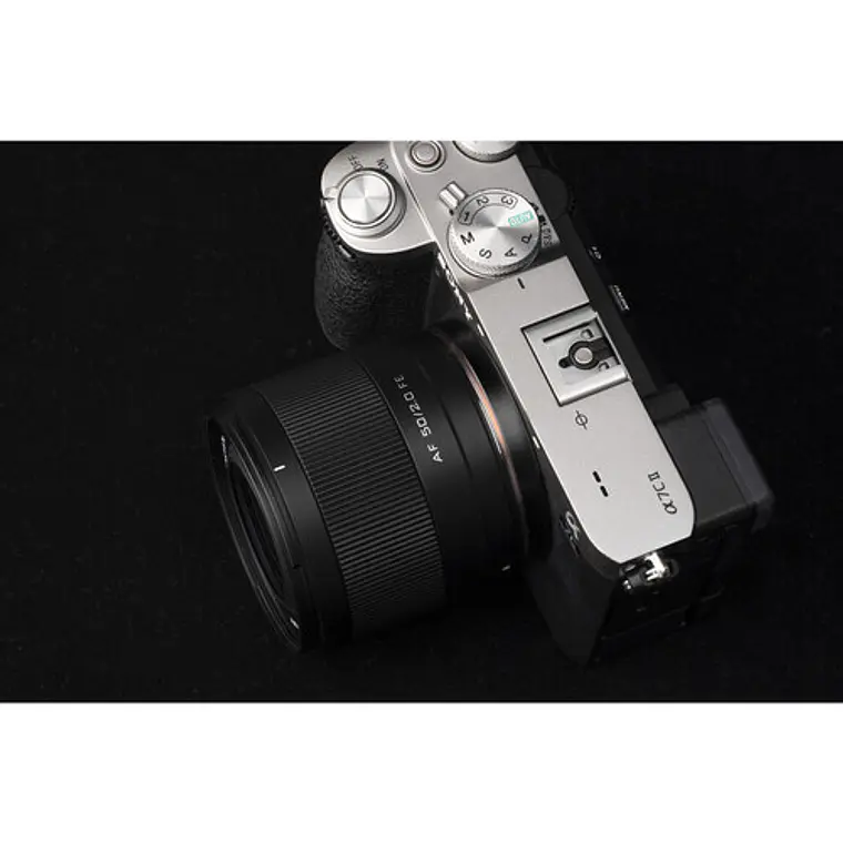 Lente Viltrox AF 50mm f/2 Air FE con Montura Sony E 13