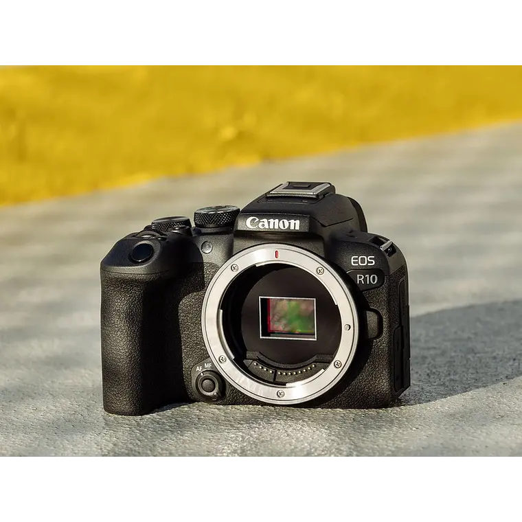 Cámara Canon Mirrorless EOS R10 - Body 2
