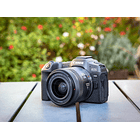 Cámara Canon Mirrorless EOS R8 Con Lente 24-50 STM 2