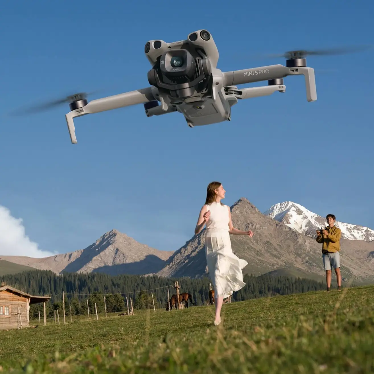 Drone DJI Mini 5 Pro Fly More Combo Plus con Control DJI RC2 2