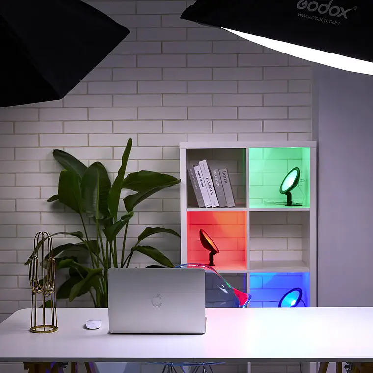 Luz LED Godox CL10 - RGB 4