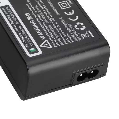 Cargador Godox C29 para AD200 / AD200Pro / AD300Pro 4