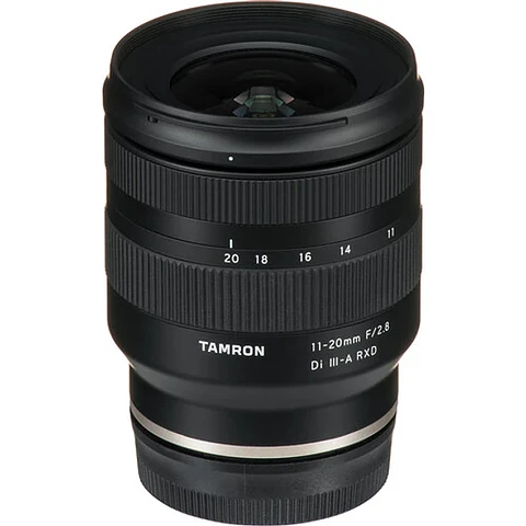 Lente Tamron 11-20mm. F/2.8 Di III-A RXD para Fuji