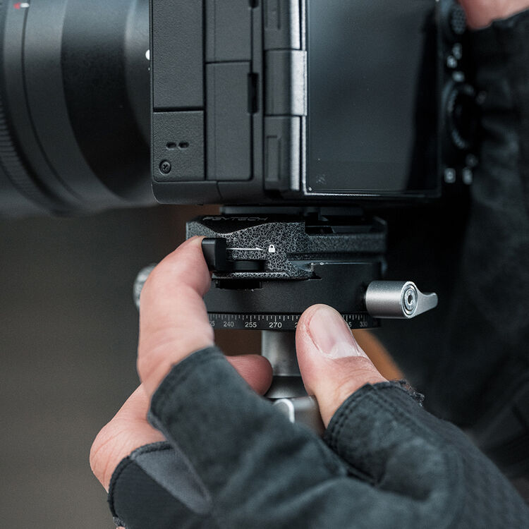 Placa PGYTECH de Liberación Rápida Tipo Arca 8