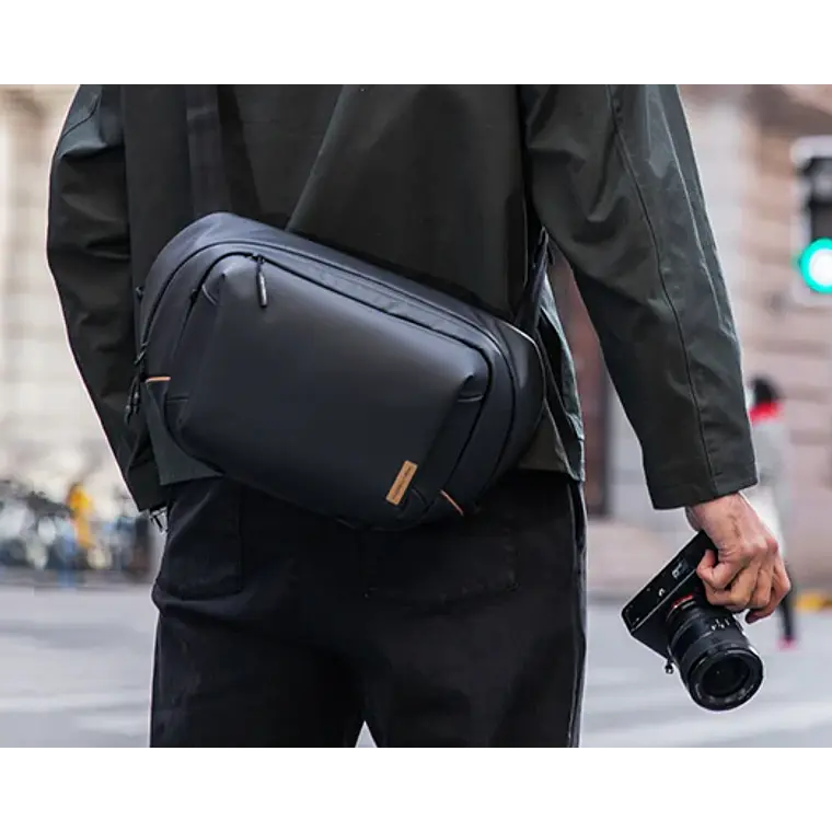 Bolso PGYTECH OneGo Solo Sling Bag V2 de 4L - Obsidiana 5