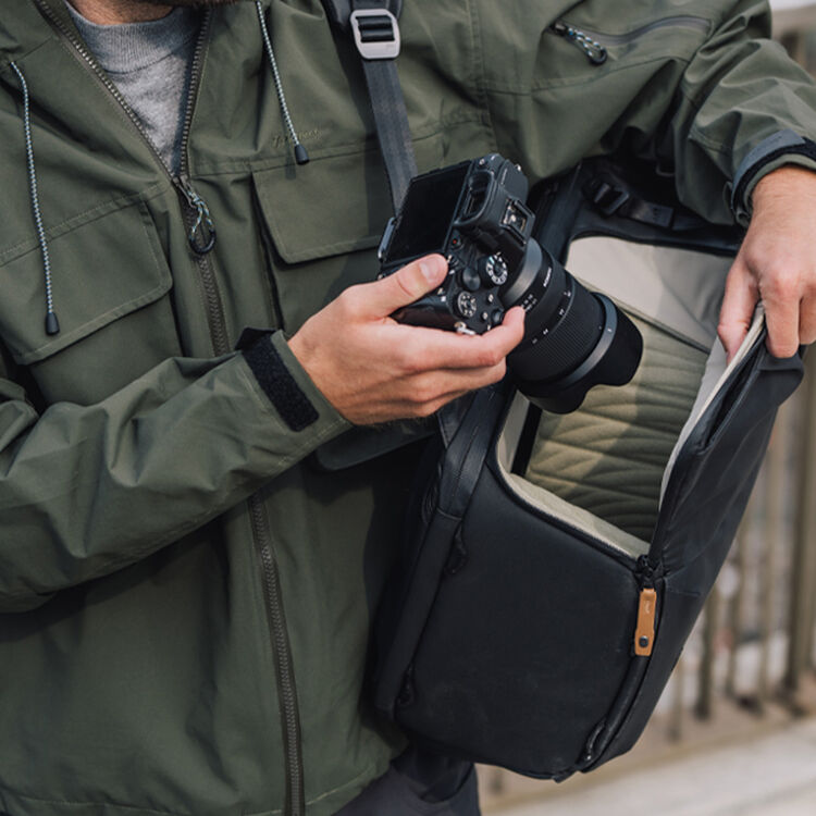 Mochila PGYTECH OneGo 2 de 25 L - Negro Matte 5