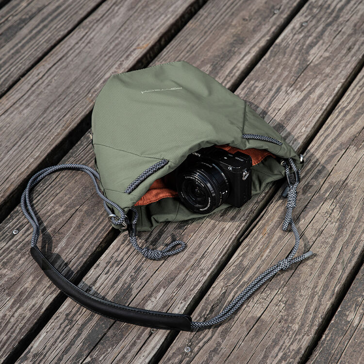 Bolso PGYTECH OneGo Drawstring - Verde Forestal 5