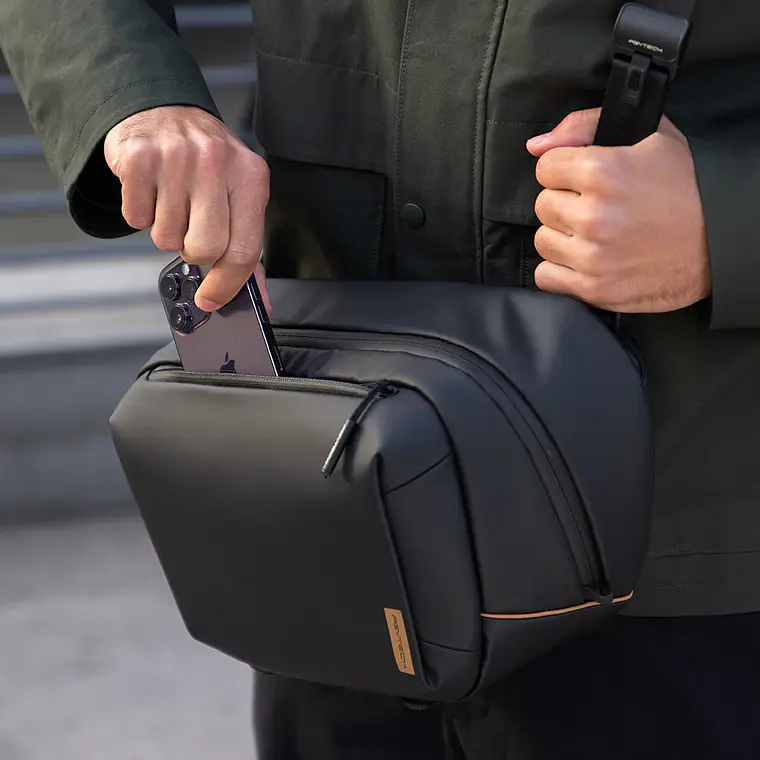 Bolso PGYTECH OneGo Solo Sling Bag V2 de 6L - Negro 5